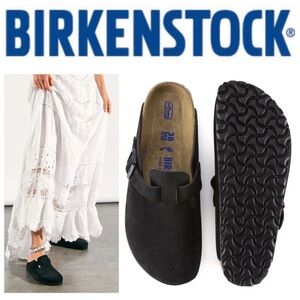 Birkenstock Black Mules & Clogs